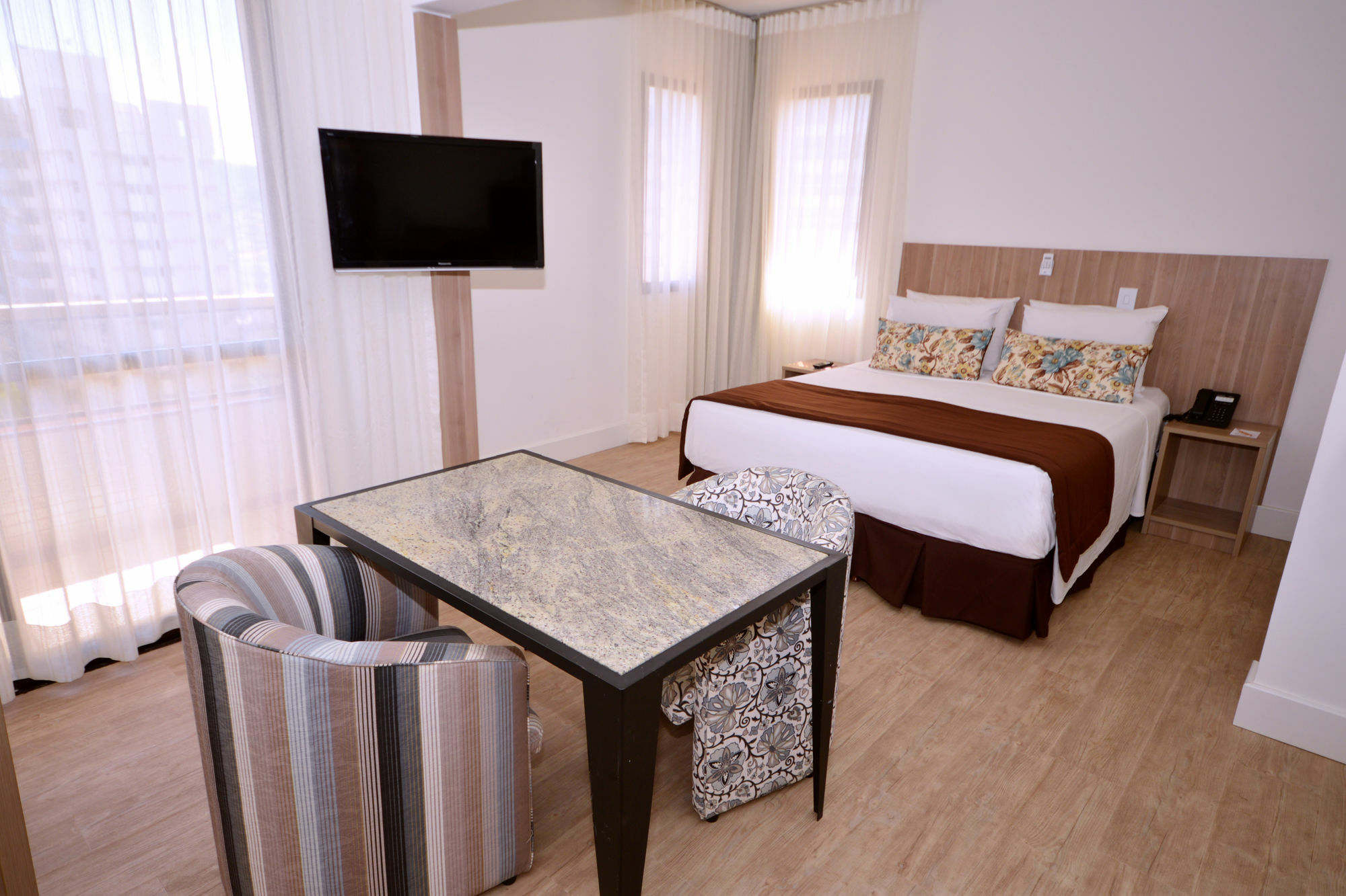 Slaviero Vitoria Hotel Luaran gambar