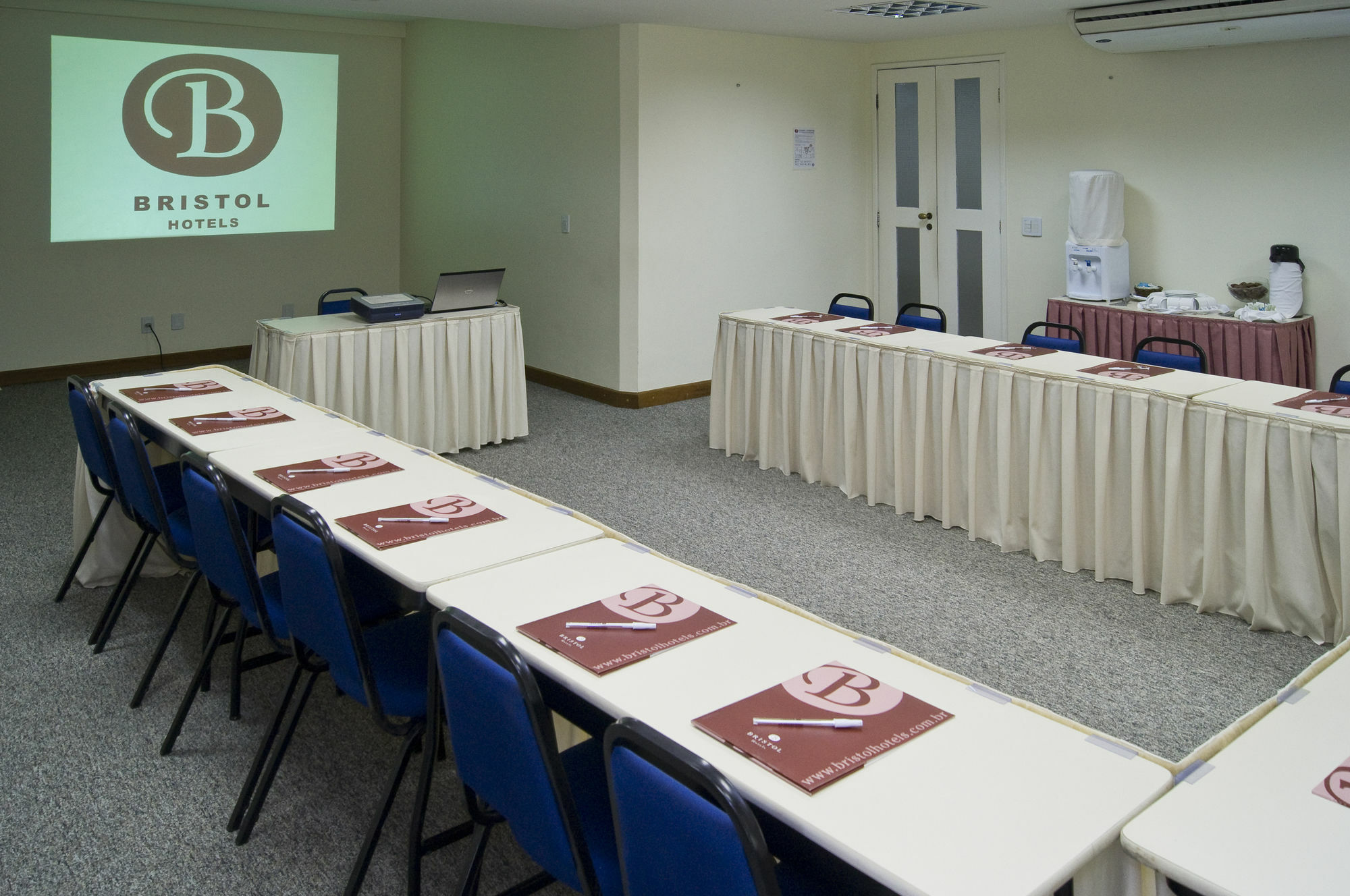 Slaviero Vitoria Hotel Luaran gambar