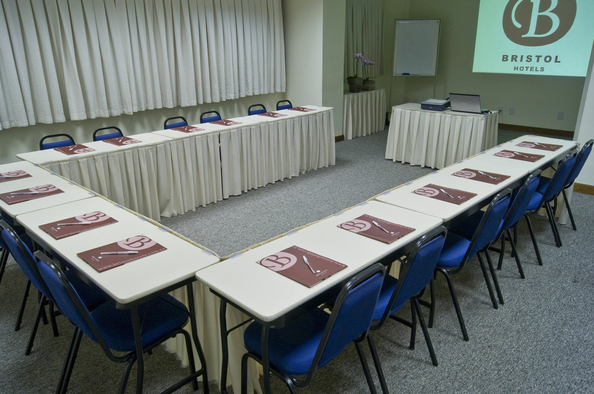 Slaviero Vitoria Hotel Luaran gambar